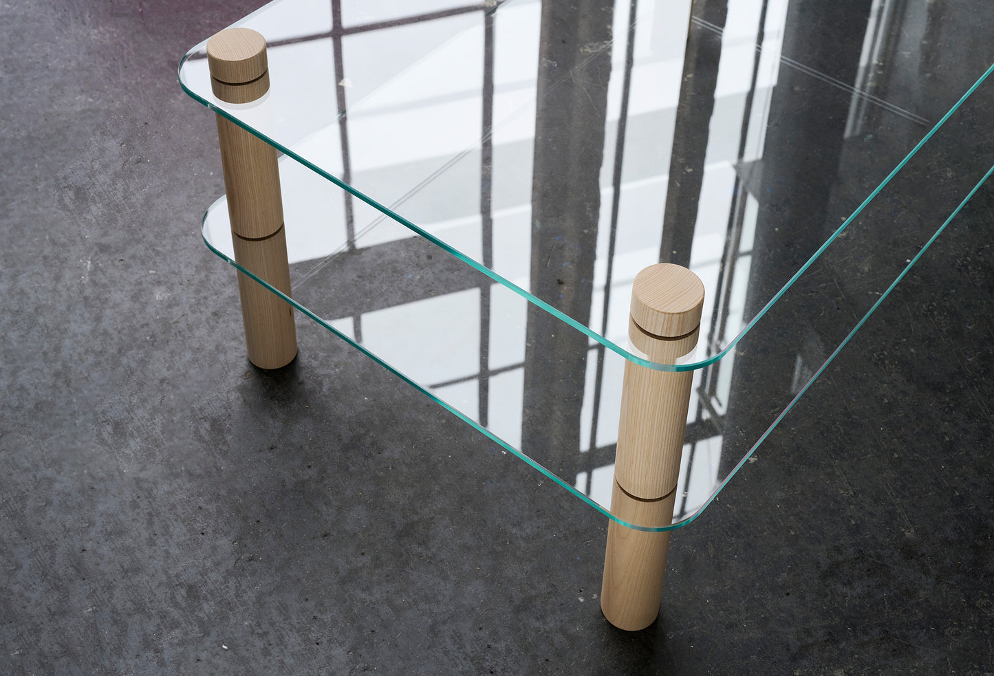 PODIUM LOW TABLE