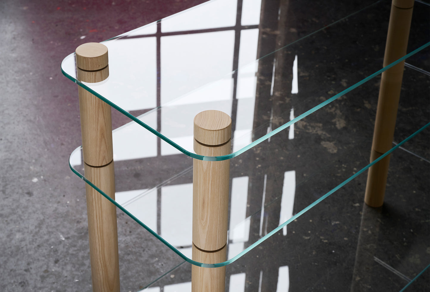 PODIUM CONSOLE